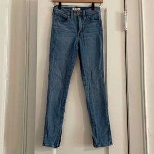 Madewell 10” Roadtripper Split bottom hem jeans | size 24